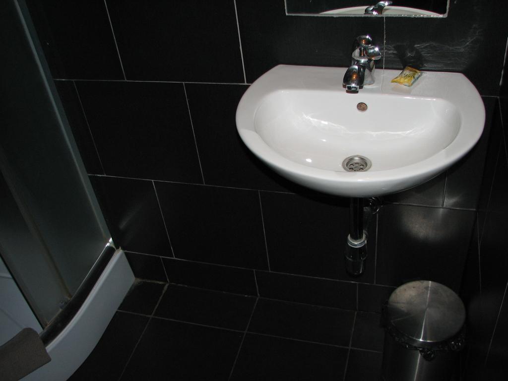 Hostel Fabryka Włocławek エクステリア 写真